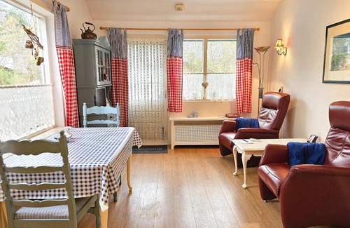 Oostkapelle House | Vakantiewoning 'Villa Asterlaan' OK36