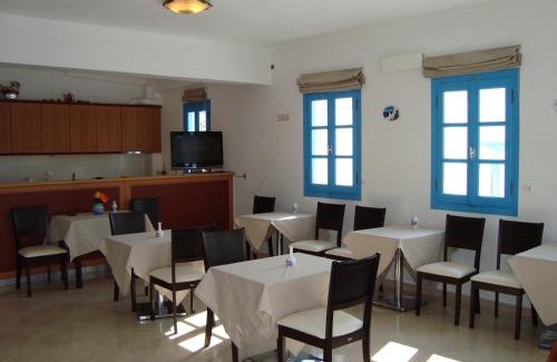 Agia Anna Hotel | Vakhos Island