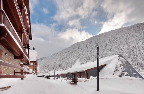 Baqueira Apartment | Val de Ruda Luxe 45 by FeelFree Rentals