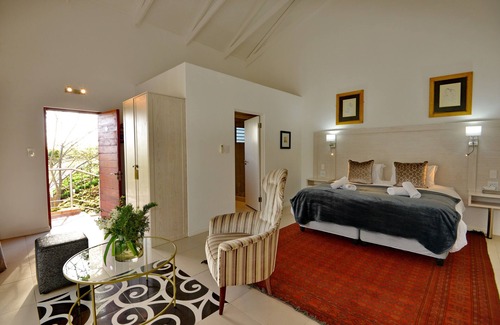 Drakenstein House | Val Du Charron Wine & Leisure Estate