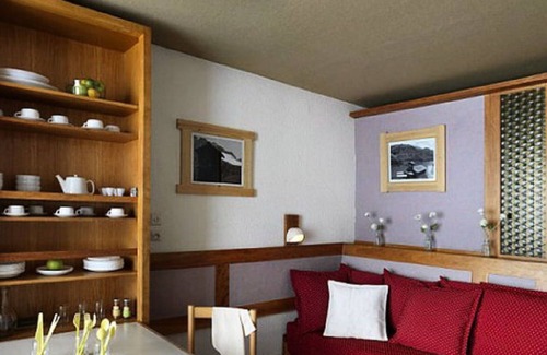 Val-Thorens Apartment | Val Thorens Studio facing south at the foot of the slopes for 4 people of around 27m²