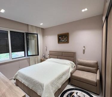 Qerek Apartment | Vala mare rezidenc