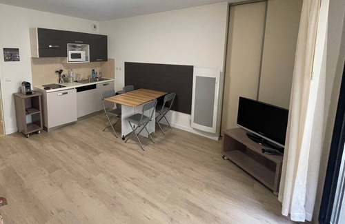 Valberg Apartment | VALBERG CENTRE - Studio 29m2 - 4pers. - Parking, ski room and swimming pool