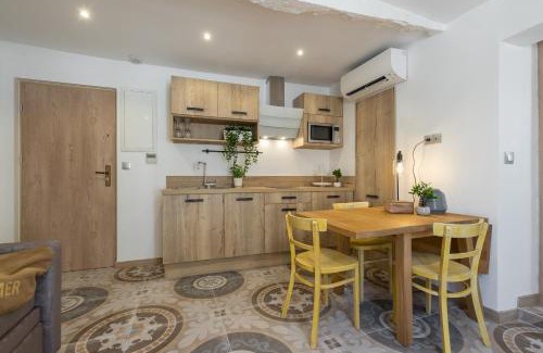 Valbonne Apartment | Valbonne Flat