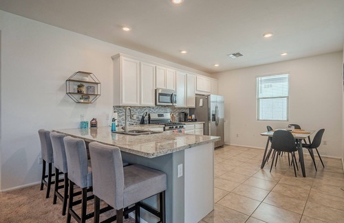 Tucson House | Valencia Crossings