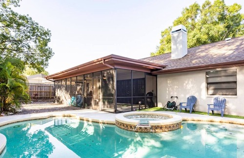Lake Valencia Villa | Valencia Manor, Luxury Villa