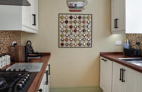Evesham House | Valentine Retreat