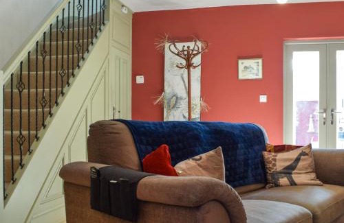 Evesham House | Valentine Retreat