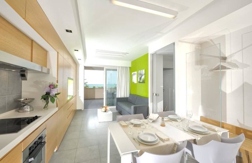 Grottammare House | Valentino Resort