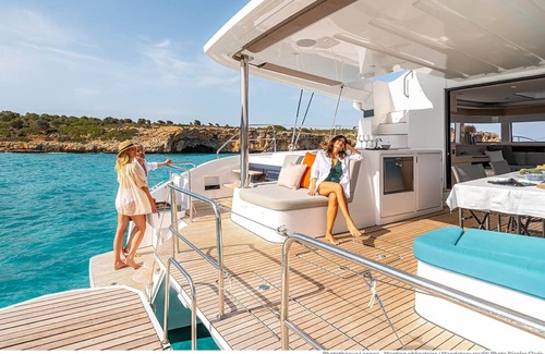 Road Town Boat Rental | Valinor- Luxury Crewed Yachting Experience in BVI
