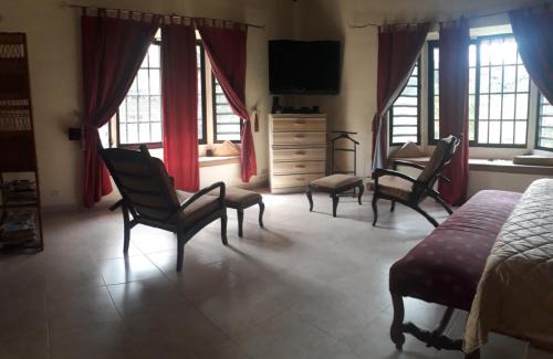 El Valle de Anton Bed & Breakfast | Valle Luna