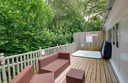 Saundersfoot House | Valley Grove 9
