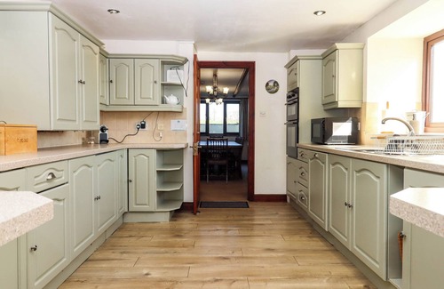 Halberton Cottage | Valley House