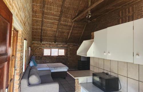 Fontainebleau House | Valley inn guest guest house