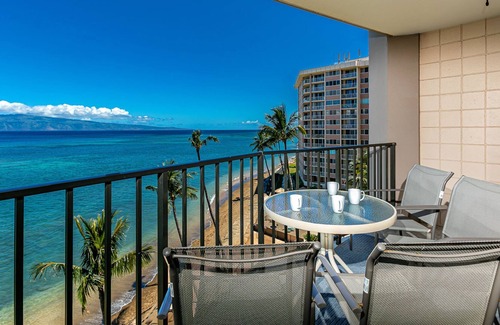 Kahana Hotel | Valley Isle 708 by Coldwell Banker Island Vacations