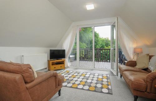 St. Ann's Chapel House | Valley Lodge 9
