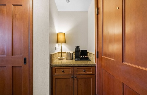 Olympic Valley Condo | Valley-view hotel studio with pool, hot tub, golf & other resort amenities