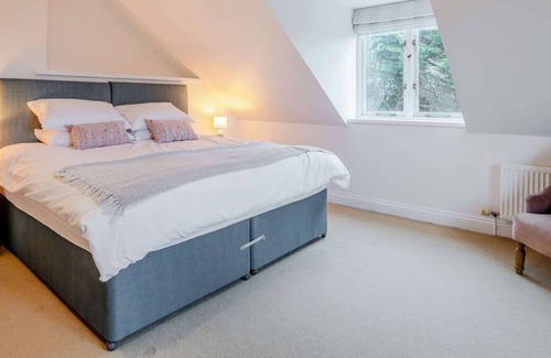 Manorbier House | Valley View in the beautiful Tenby