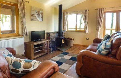 Kingswood House | Valley View Lodge