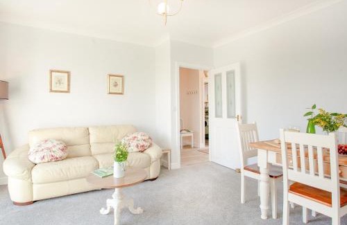 Honiton House | Valley View - Uk43268