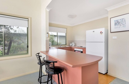 Kangaroo Valley House | Valley Vista - Three bedroom villa located on golf course with amazing views!