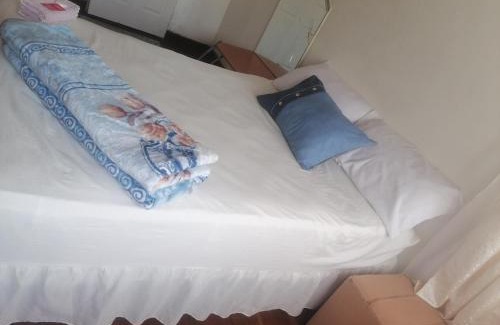 Bezuidenhout Valley House | Valleycenter guestlodge