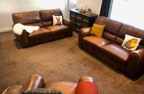 Ushaw Moor House | ValleyView Cottage-Cosy, Rustic Home - Log Burner