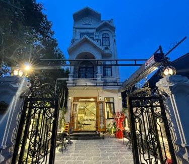 Thuy Xuan House | ValleyView Homestay
