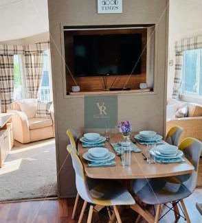 Tattershall Resort | Vallie Retreats at Tattershall Lakes