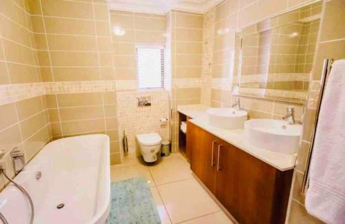 Port Zimbali House | Vallyview villa’S