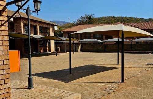 Thabazimbi Apartment | Valozone70 Guesthouse