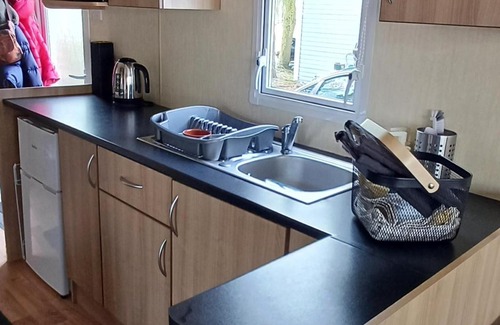 Tattershall House | Value family friendly 3 bed cabin on Tattershall Lakes Country park