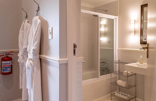 Stellenbosch Bed & Breakfast | Van Der Stel Manor
