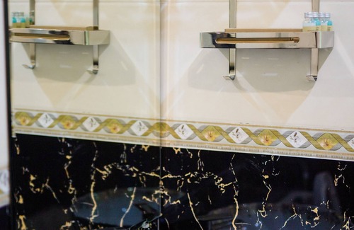 Gia Vien Hotel | Van Long Green
