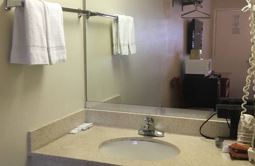 Marina District Hotel | Van Ness Inn