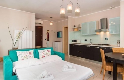 Aurora Apartment | Vanchiglietta Terrace Apartment