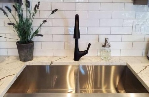 Camas Apartment | Vancouver/Camas - BRAND NEW Studio in walking distance to Downtown Camas, WA