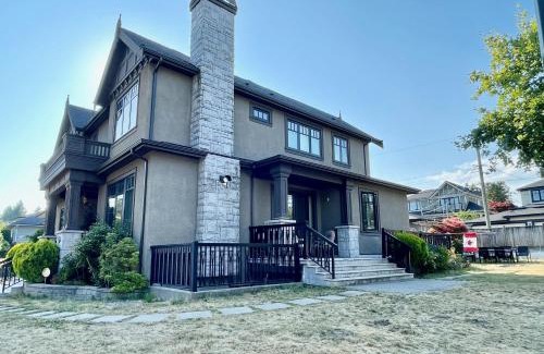 Oakridge House | Vancouver Luxury guesthouse