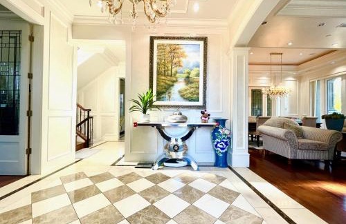 Oakridge House | Vancouver Luxury guesthouse