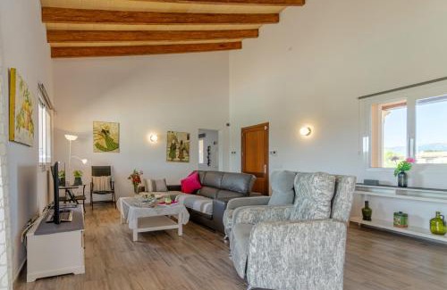 Binissalem House | Vanessa