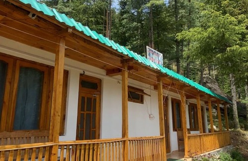 Mohal Cottage | Vansh Green View Homestay