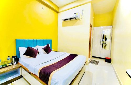 Varanasi Hotel | Varanasi Luxury Premium Hotel Medhya ! Grand Near Kashi Vishwanath Temple And Ganga Ghat With #Wi-Fi #Room Service - Fully Air Conditioned Rooms & Prime Location - Best Seller Hotel In Varanasi