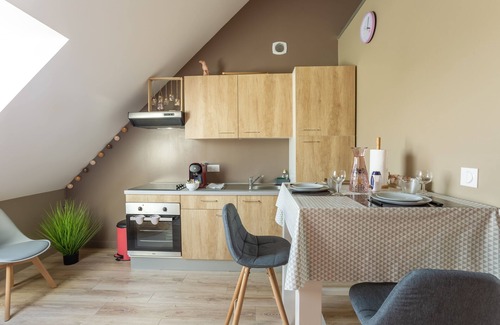 Saint-Coulomb Apartment | Varde - appartement avec jardin