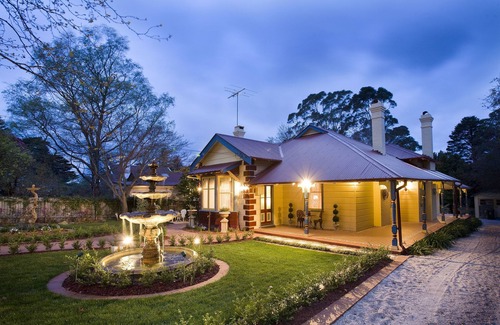 Leura Cottage | Varenna