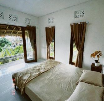 Bebandem House | Varis Homestay