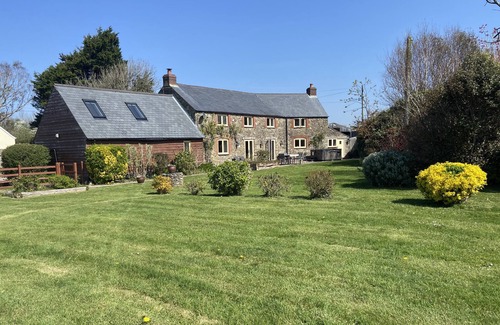 Barnstaple Cottage | Varley Lodge