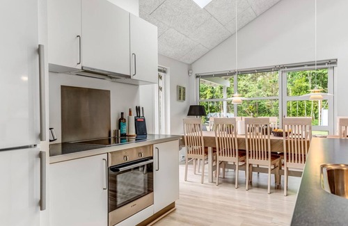 Hou House | "Varpu" - 1.5km from the sea by Interhome