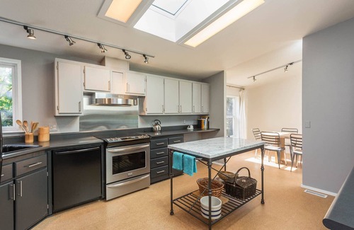 Vashon Island House | Vashon's Westside inspiring sunset views