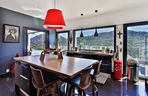 Les Adrets-de-l'Esterel Villa | Vaste Demeure D'architecte