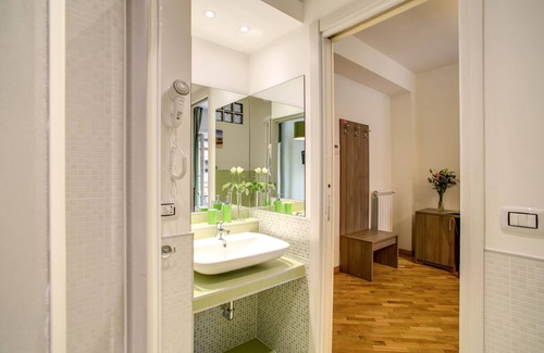 Trionfale House | Vatican Rooms Cipro